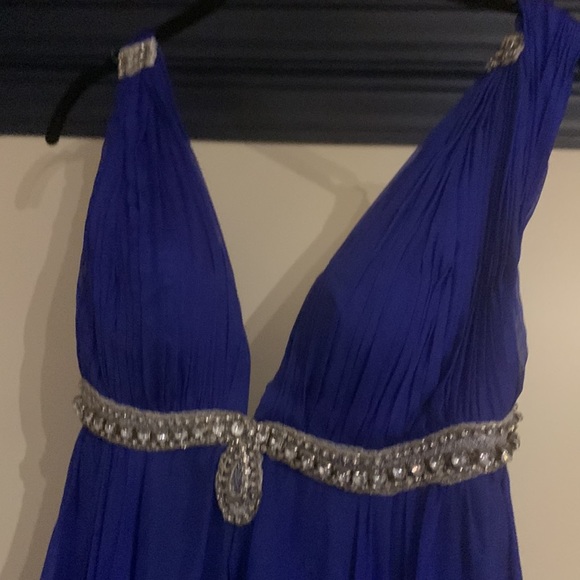 Beautiful blue prom dress - Picture 4 of 6